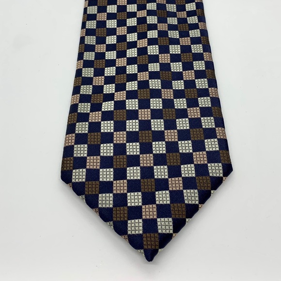 Knights Bridge tie - Picture 1 of 5